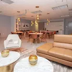 Chic And Pristine 1Br Apt With Pool, Gym And Wfh