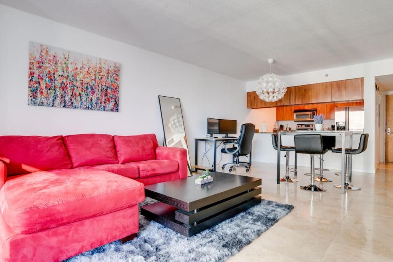 Chic And Pristine 1br With Pool, Gym And Wfh